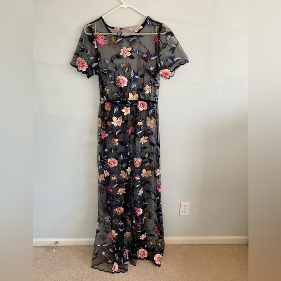 LuLaRoe Deanne II Maxi Sheer Overlay Embroidered Floral Dress - Size M - Picture 2 of 6
